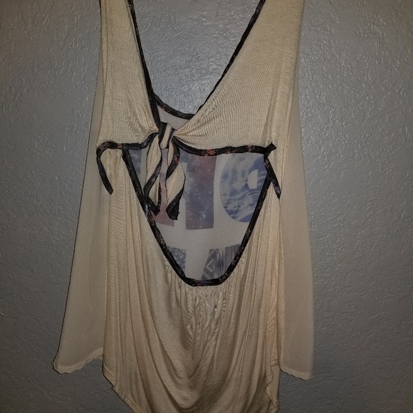 Tank top - Picture 2 of 3